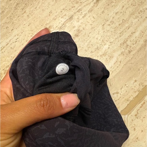 Lululemon Athletica Wunder Train High-Rise Leggings - Denim Wash - Picture 4 of 4